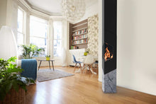 Hängecheminée eckig FlamaquARTz mit Sockel Marmor